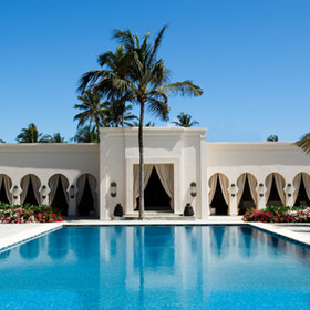 Baraza is a new and luxury resort on the Michamvi Peninsula.
