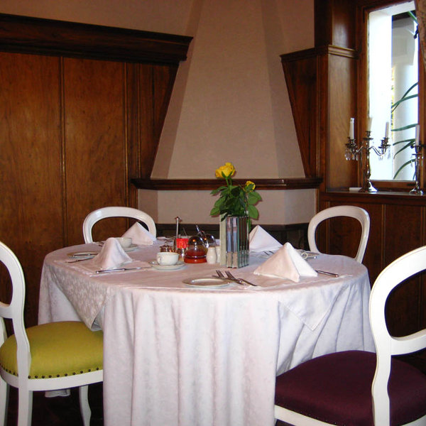 Heinitzburg Hotel