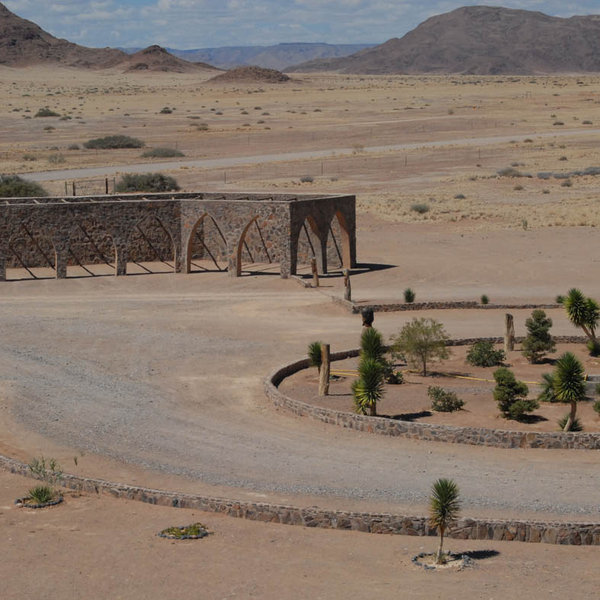 From the rooftop are some great views over the desert.