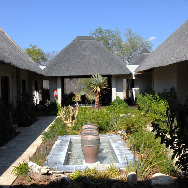 Mokuti Etosha Lodge