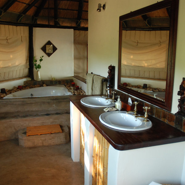 Kasaka River Lodge