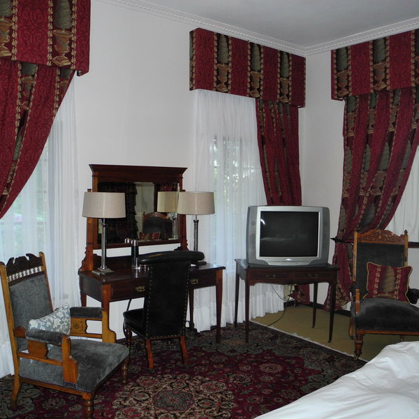 Le Must River Residence