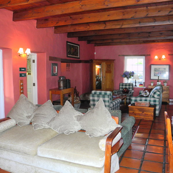 Farmhouse Hotel